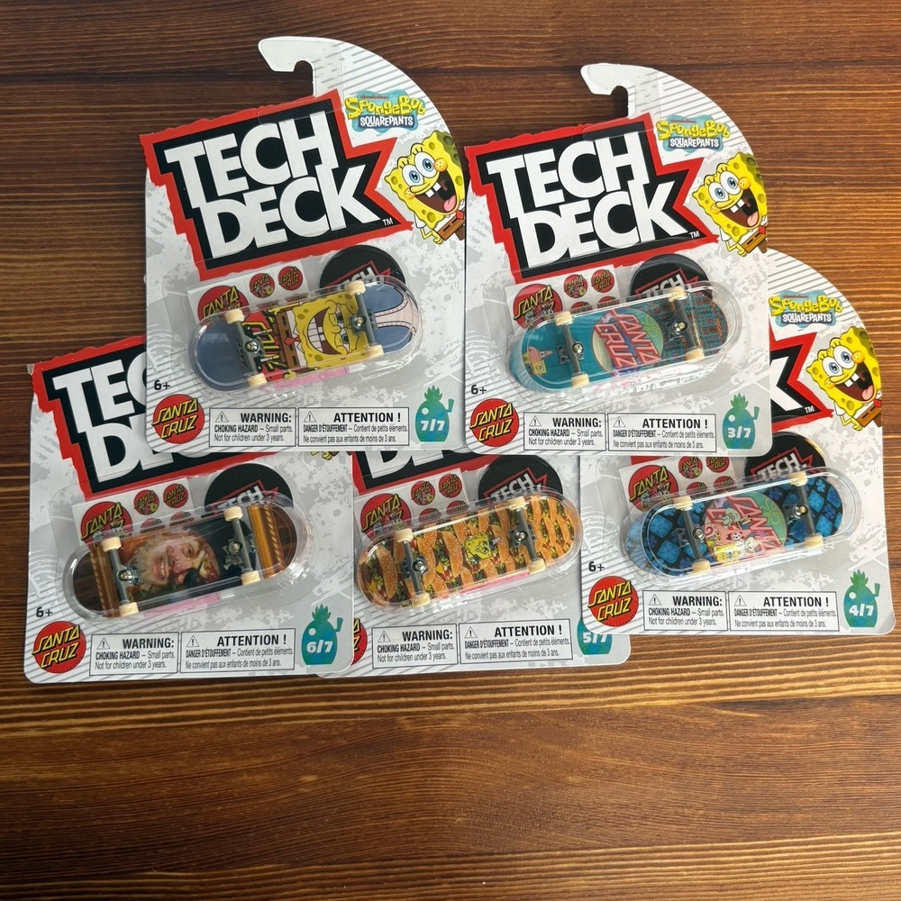 Tech Deck Santa Cruz SpongeBob SquarePants Fingerboards Lot of 5 NIP